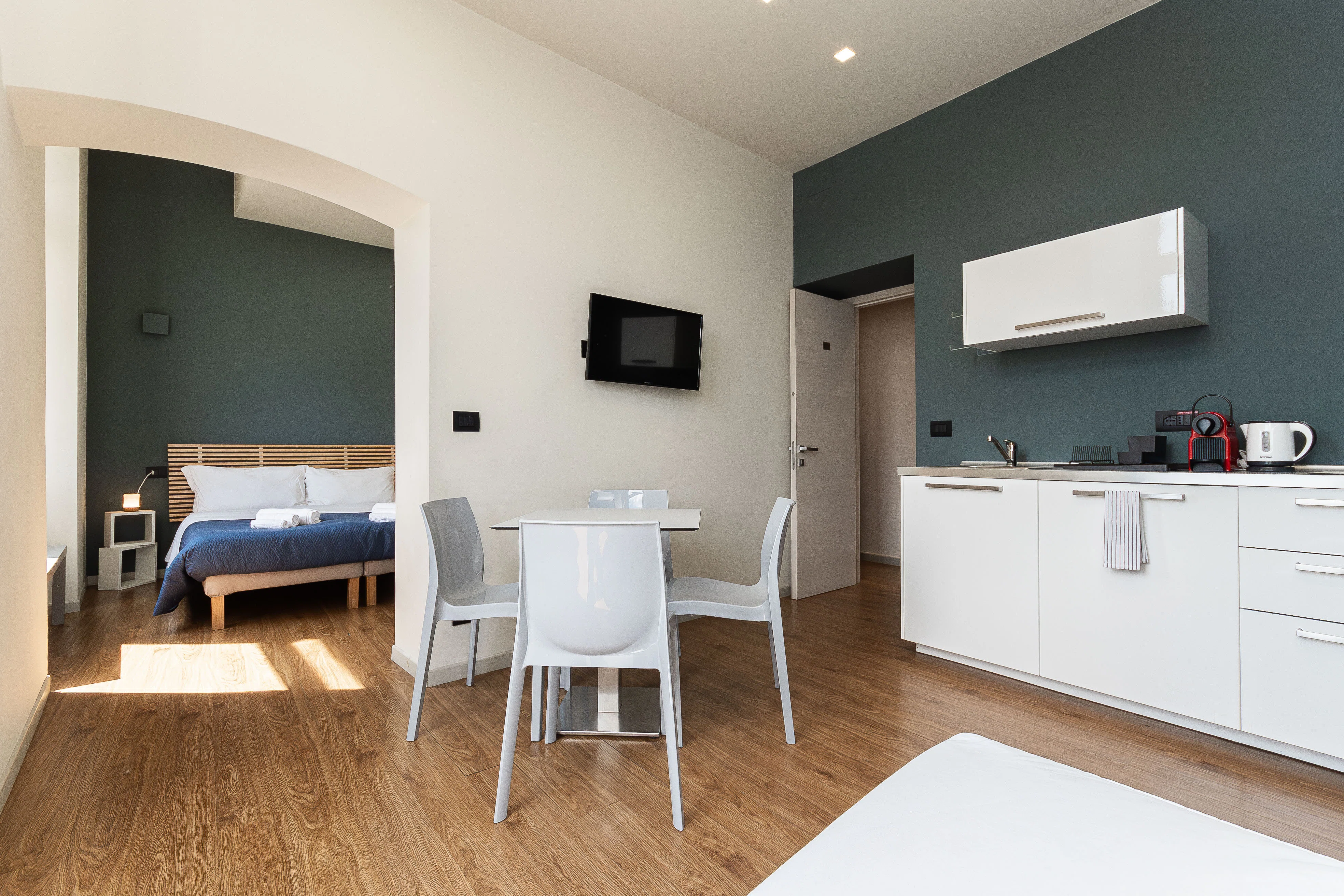 Soggiorno con divano Appartamento A