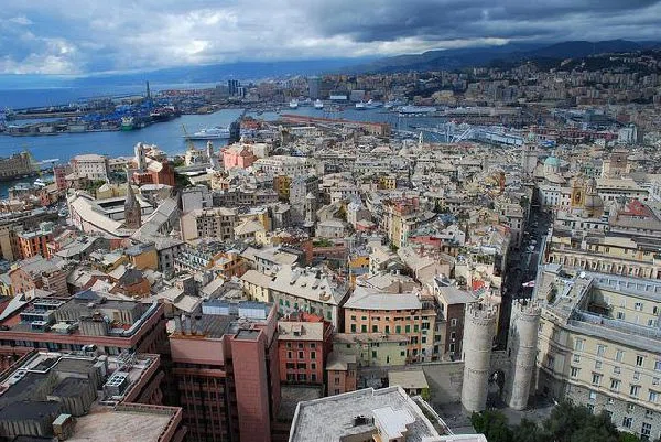 Centro storico di Genova – i caruggi medievali, il cuore della città vecchia